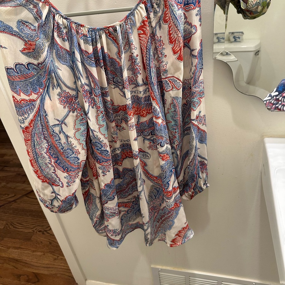 Chaps Women’s Size large Red Blue Leaf Print Peasant Top Blouse 3/4 Sleeves